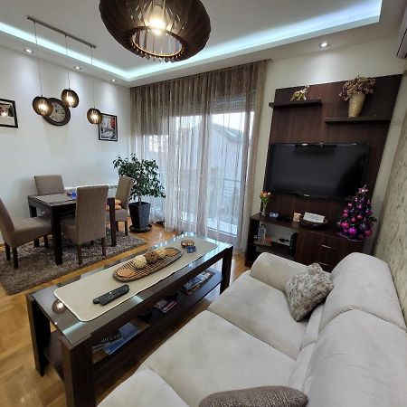 Apartment Iris Belgrade Extérieur photo