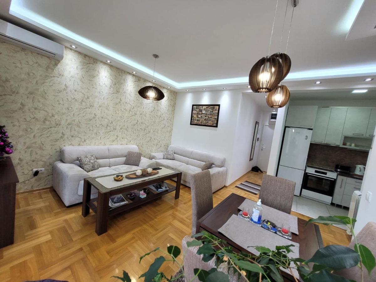 Apartment Iris Belgrade Extérieur photo