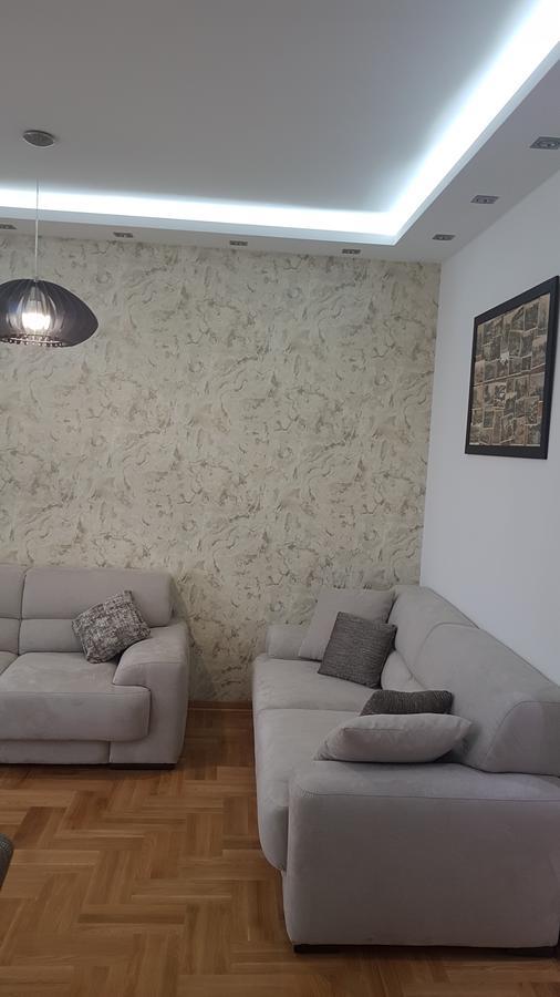 Apartment Iris Belgrade Extérieur photo