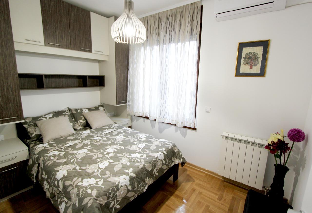 Apartment Iris Belgrade Extérieur photo
